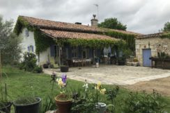 Maison gersoise à vendre Mauvezin